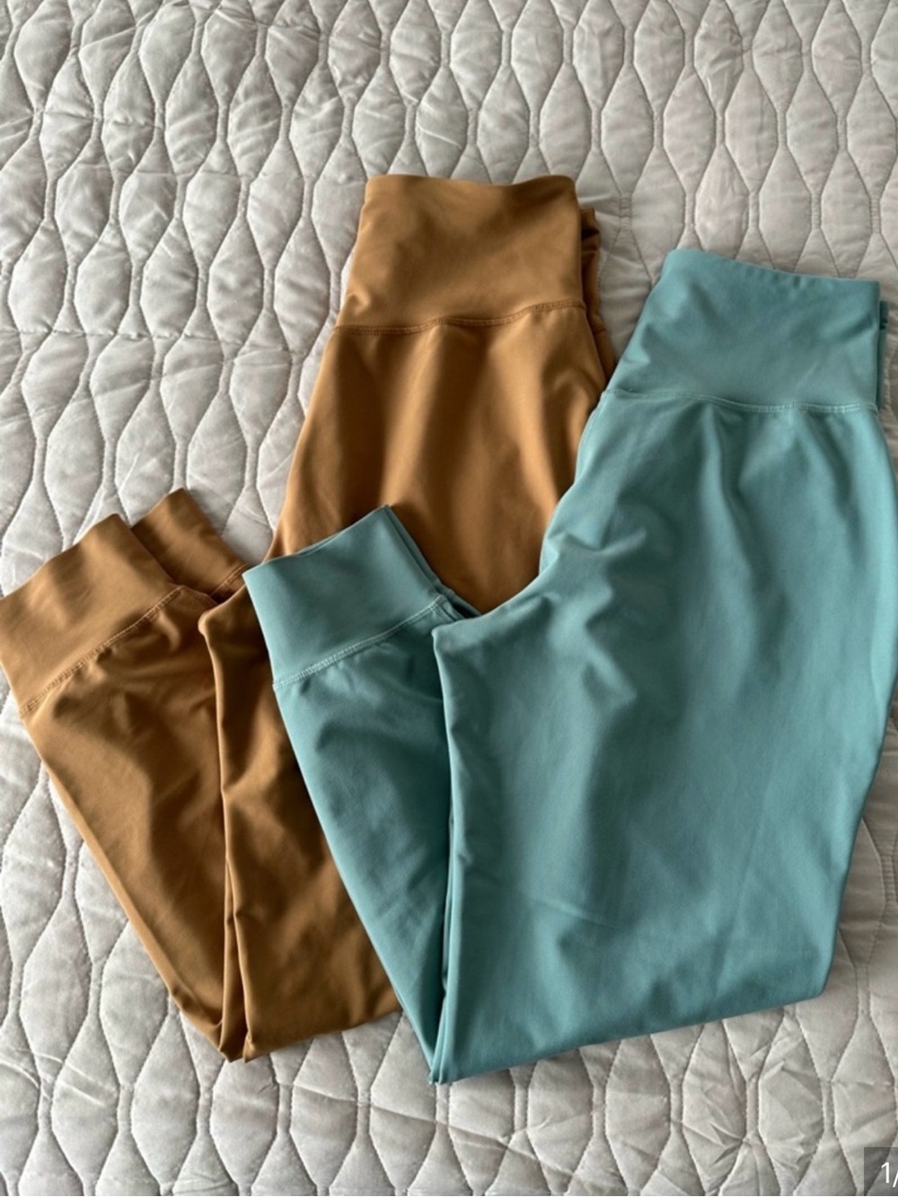 Set of 2 Old Navy PowerSoft High-Rise Joggers - Camel & Teal - Size L
